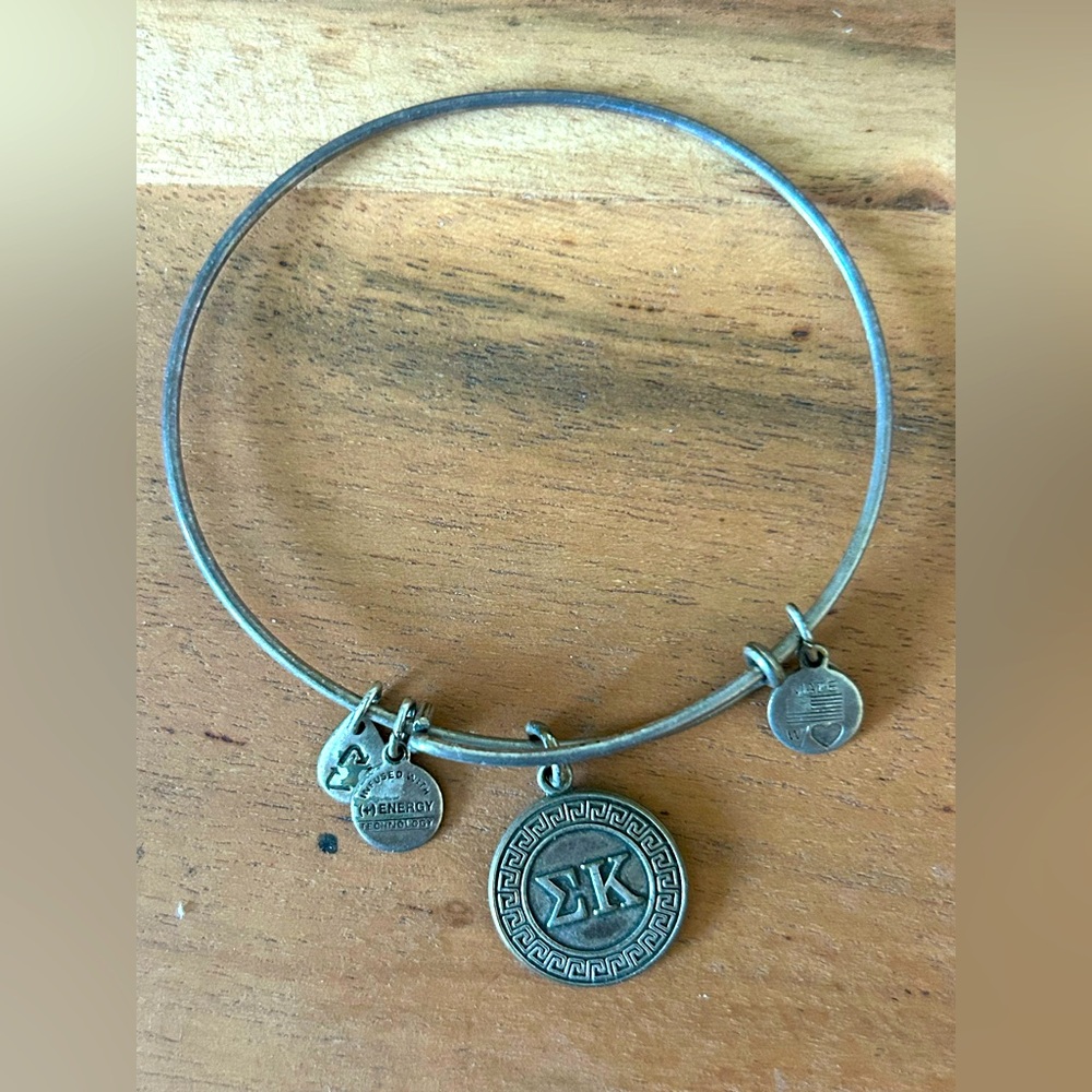 Sigma Kappa Alex and Ani Bangle